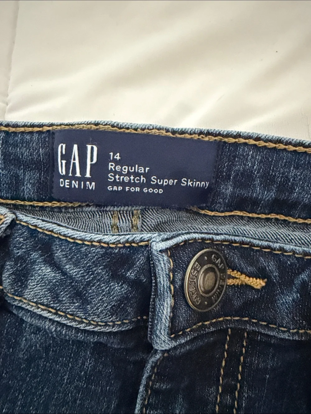 GAP slim fit